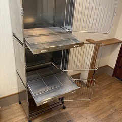 3段犬舎、ペットマンション