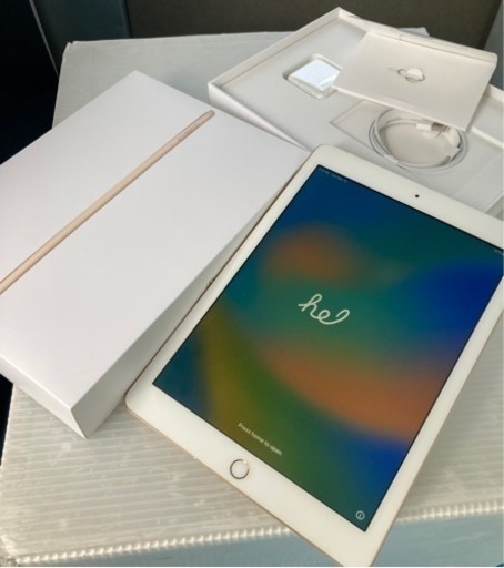 掲載19:30まで表示価格より2,000円引き！激安☆中古【極美品】SIMロック解除済 iPad 9.7ｲﾝﾁ 第5世代[128GB] ｾﾙﾗｰﾓﾃﾞﾙ ｺﾞｰﾙﾄﾞ MPG52J/A