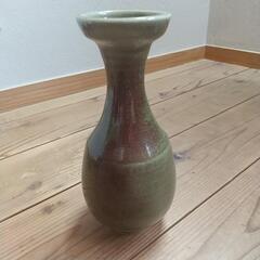 陶器製花瓶