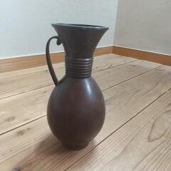 銅製花瓶