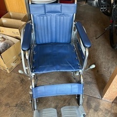 折りたたみ車椅子KR801 中古品