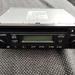  カーオーディオ　三菱純正1DINサイズ　CDラジオ