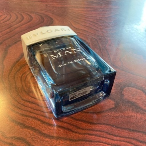 100ml  ブルガリ　メン　グレイシャル　エッセンス　オードパルファム
