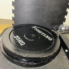 ベンチプレス　ファイティングロード