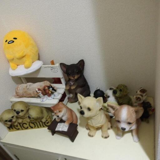 犬や猫の置物