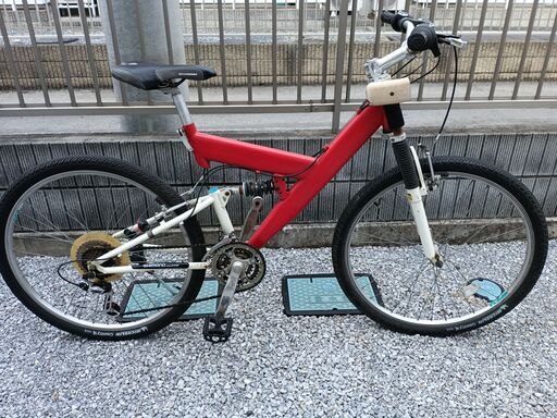 マウンテンバイク、シマノ変速機、前後サスペンション、ミシュランタイヤ