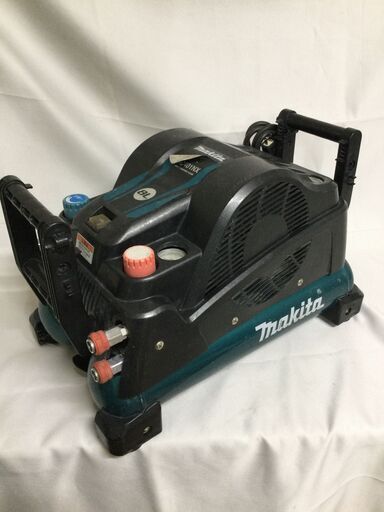 【北見市発】マキタ makita エアコンプレッサー AC401NX エアツール (D5737shsnY)