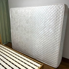 希少なクイーンロングサイズ✨清掃跡以外美品！IDCの高級ベッドがこの価格で✨