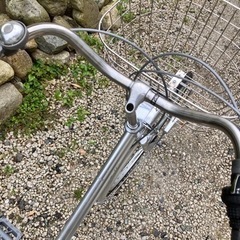 574、【美品】ママチャリ26インチシルバー