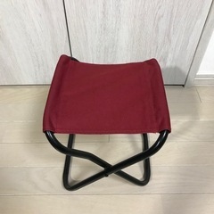 赤色小型おりたたみ椅子
