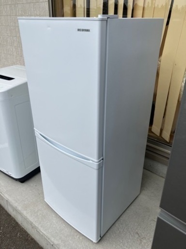 【引取】2023年製 アイリスオーヤマ 冷凍冷蔵庫 142L IRSD-14A-W 動作確認済み
