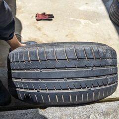 19インチアルミホイールセットです