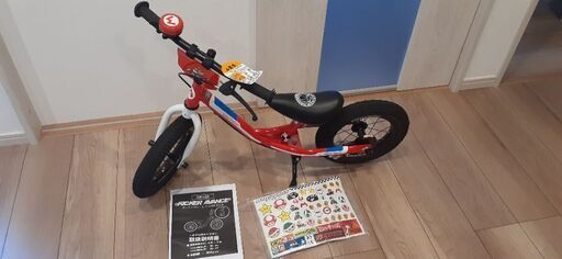 値下げ【新品】マリオカート キッカー アドバンス 赤 ストライダー 2～5歳