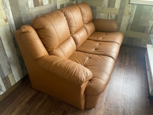 急募】オフィス使用 3人掛けソファ 急募】オフィス使用 3人掛けソファ