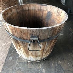 【引取り限定】木製桶　プランター　ヴィンテージ　中古