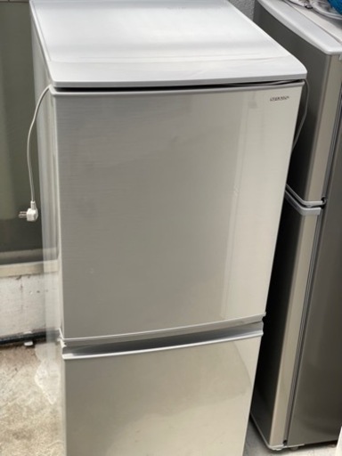 送料・設置込み可　冷蔵庫　137L SHARP 2018年