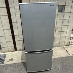 高年式⭐️262L panasonic 冷蔵庫　NR-B265B-SS