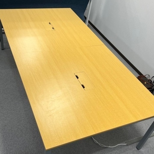 【6月中引取希望】オフィス家具 デスク 机 テーブル 同じの2点