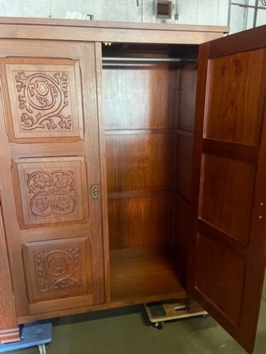 洋服タンス 高島屋の中国家具展で購入 クローゼット ワードローブ唐木  