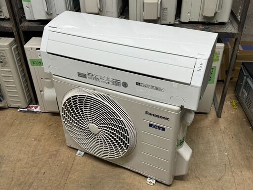 K05312　中古エアコン パナソニック 2018年製 主に6畳用 冷房能力 2.2KW / 暖房能力 2.2KW