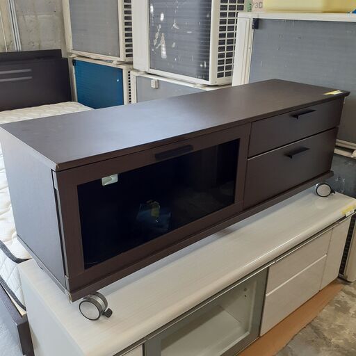 ID　182813　テレビ台