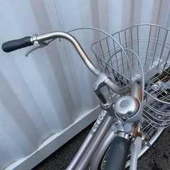 【都内/千葉市引取】ママチャリ 26インチ 鍵/オートライト付 都内/千葉市引取】ママチャリ 26インチ自転車 鍵/オートライト付き