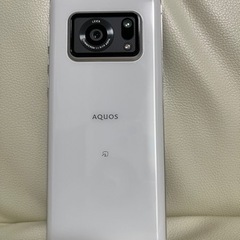 極美品　AQUOS R6 ホワイト　A101 ホワイト　SIMフリー