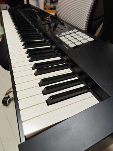 Roland FA 08 88鍵　キーボード　鍵盤　MIDI