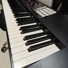 Roland FA 08 88鍵　キーボード　鍵盤　MIDI