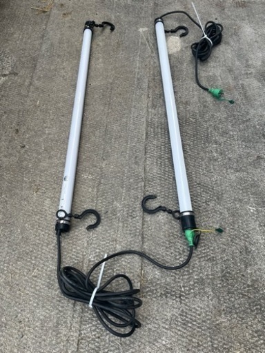 お買い得その2‼️                  \n連結できるLED蛍光灯40型    2本セット¥19,000