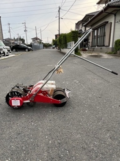 向井工業　ごんべえ　HS-802型　ベルト繰上げ式種まき機　2条　歩行型　手押し　播種機