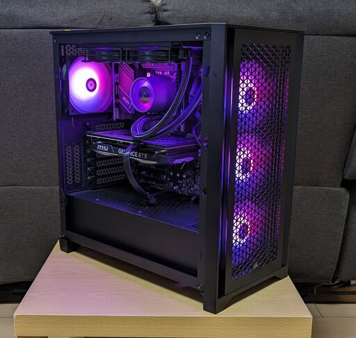 (沖縄在住で現金払いなら10000円割引)RTX4070＆Intel 16コアCPU　エアフロー重視の万能ゲーミングPC