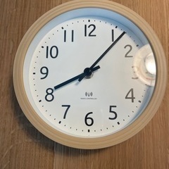 ニトリ 家具 時計 掛け時計　ナチュラル 直径18cm 