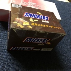 Snickers スニッカーズ　