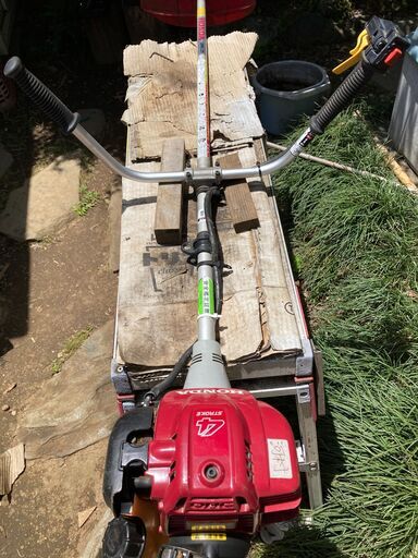 草刈機　刈払機　ホンダＵＭＫ４２５（４サイクル）