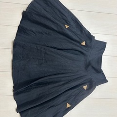黒スカート