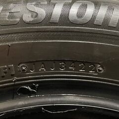 BS BRIDGESTONE BLIZZAK VRX3 215/60R16 16インチ スタッドレス 2本 22年製 バリ溝 マークX エスティマ クラウンロイヤル等　(MTP198)クレジットカード QRコード決済可能