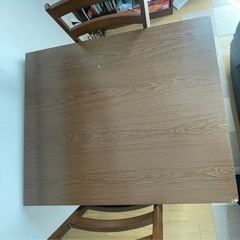 ニトリ　伸長式ダイニングテーブル　ロピア