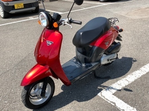 神奈川県藤沢市発。ホンダ　トゥデイAF61、４スト　赤新品外装、整備済み。