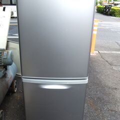 【動作OK】パナソニック冷蔵庫 NR-B144W-S 引き取り可...