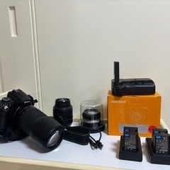 最終値下げ Nikon D5000 本体×1 レンズ×3 その他...