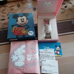 ミッキーマウス
財布と時計のセット