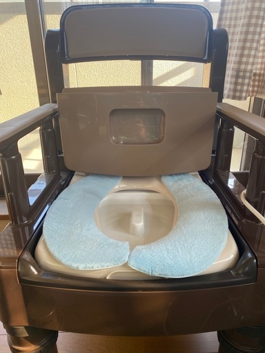 美品】ポータブルトイレ きらく MH型(暖房便座)