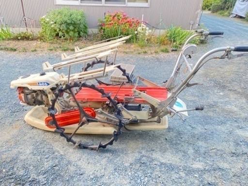 田植え機