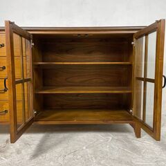 ✨🔔期間限定・特別価格🔔✨ガラスキャビネット Garba（ガルバ）中古収納家具