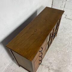 ✨🔔期間限定・特別価格🔔✨ガラスキャビネット Garba（ガルバ）中古収納家具