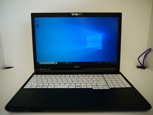 富士通 Windows10 15.6型ノートPC Corei7 + SSD512GB + メモリ16GB【メンテナンス済み】（900586）