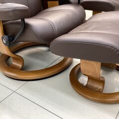リクライニングチェアー Ekornes オットマン付き