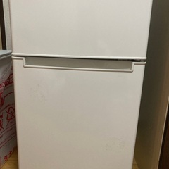［お譲り先決定済］冷蔵庫　amadana 85L