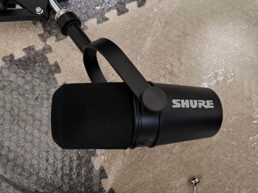 SHURE MV7ポッドキャストマイク　ダイナミックマイク